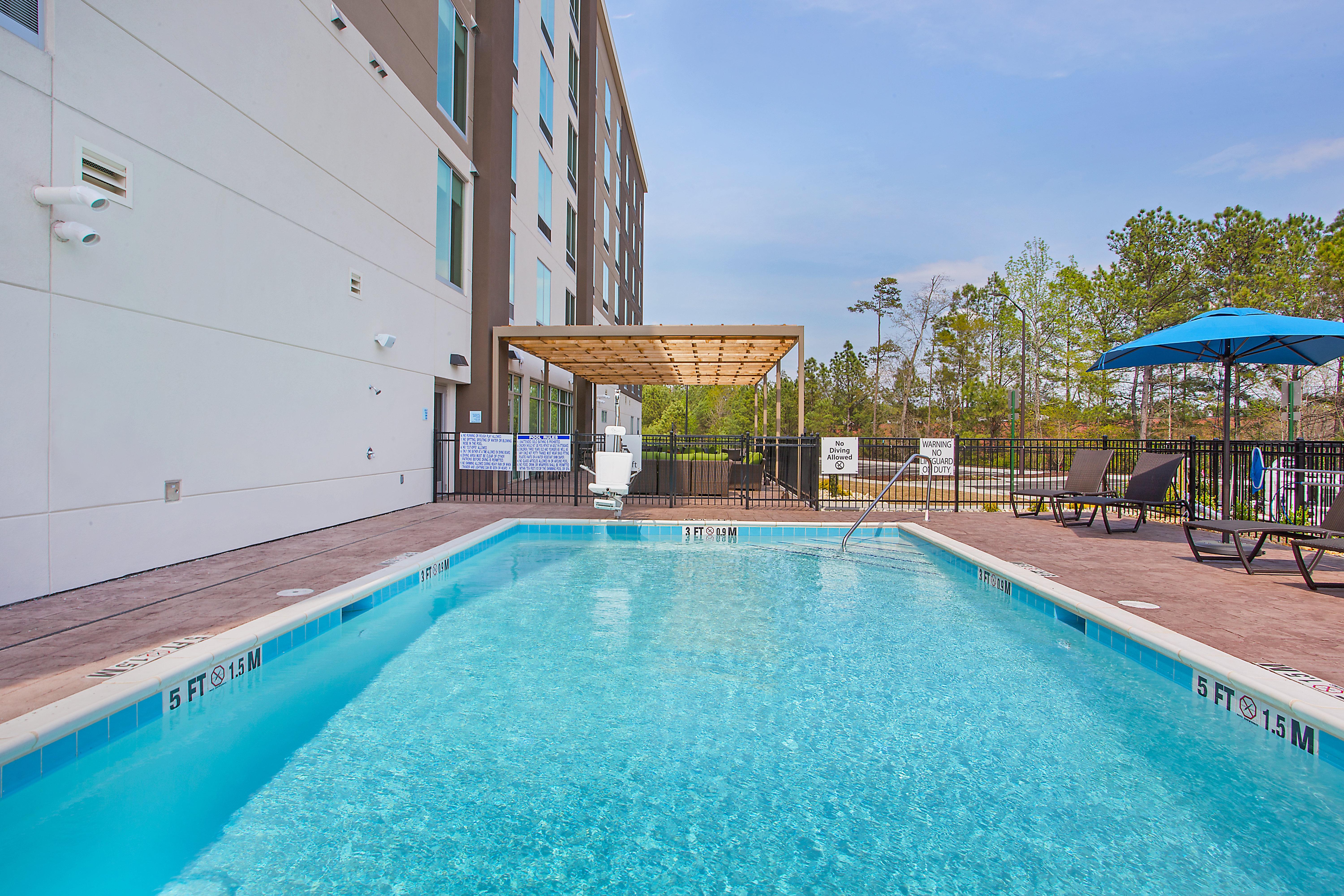 Holiday Inn Express & Suites Covington, An Ihg Hotel Exterior foto